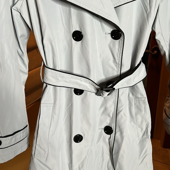 Vertigo Paris Dove Gray Double Breasted Lined Trench Coat Size Large - Picture 3 of 9